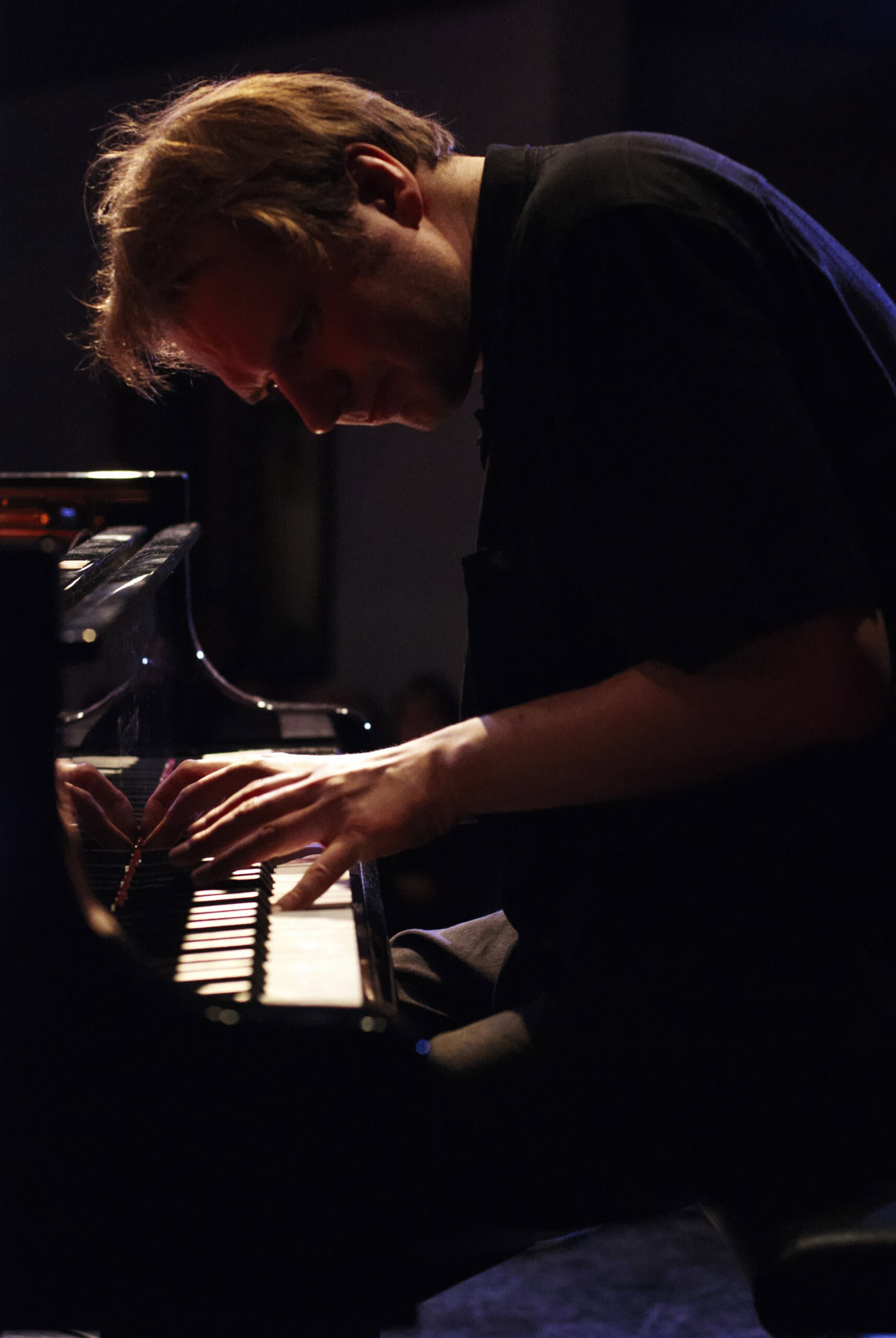 Achim Kaufmann pianist
